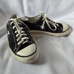 Black Converse One Star